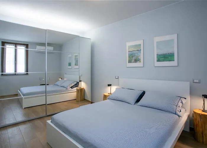 Апартаменты Della Porta 3 *